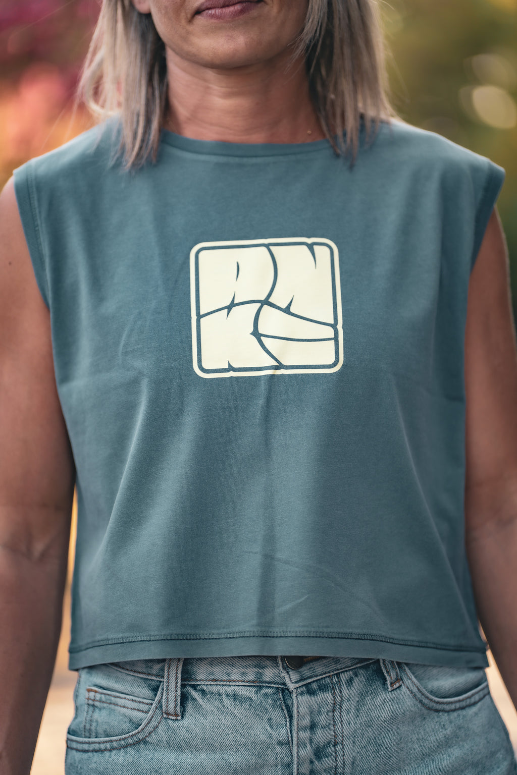 ESSENTIAL TANK Washed Gris